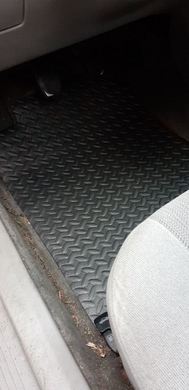 car_mats.jpg